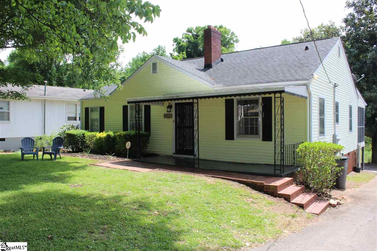 13 East Decatur Street Greenville, SC 29617 - Photo 2 of 32 Gallery Image 2