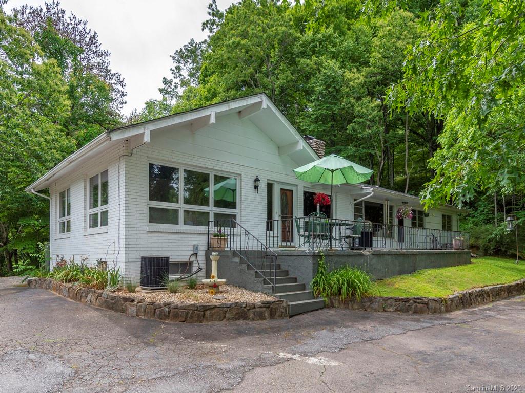 847 Fox Run Road Waynesville, NC 28785 - Photo 1 of 20 Gallery Image 1