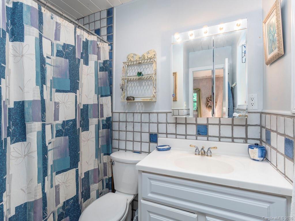 847 Fox Run Road Waynesville, NC 28785 - Photo 11 of 20 Gallery Image 11