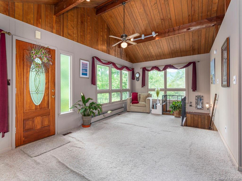 847 Fox Run Road Waynesville, NC 28785 - Photo 4 of 20 Gallery Image 4
