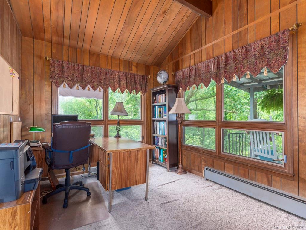 847 Fox Run Road Waynesville, NC 28785 - Photo 8 of 20 Gallery Image 8