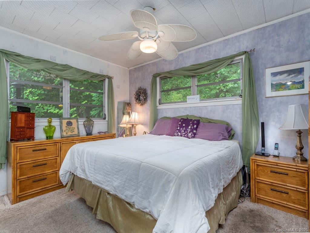 847 Fox Run Road Waynesville, NC 28785 - Photo 10 of 20 Gallery Image 10