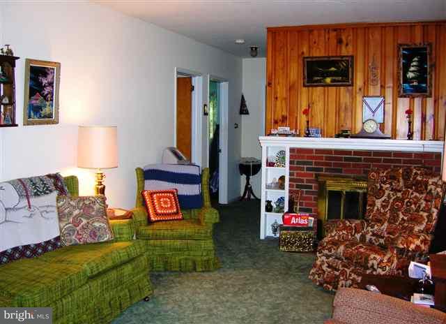 25 Charlton Road Harrisburg, PA 17112 - Photo 3 of 11 Gallery Image 3