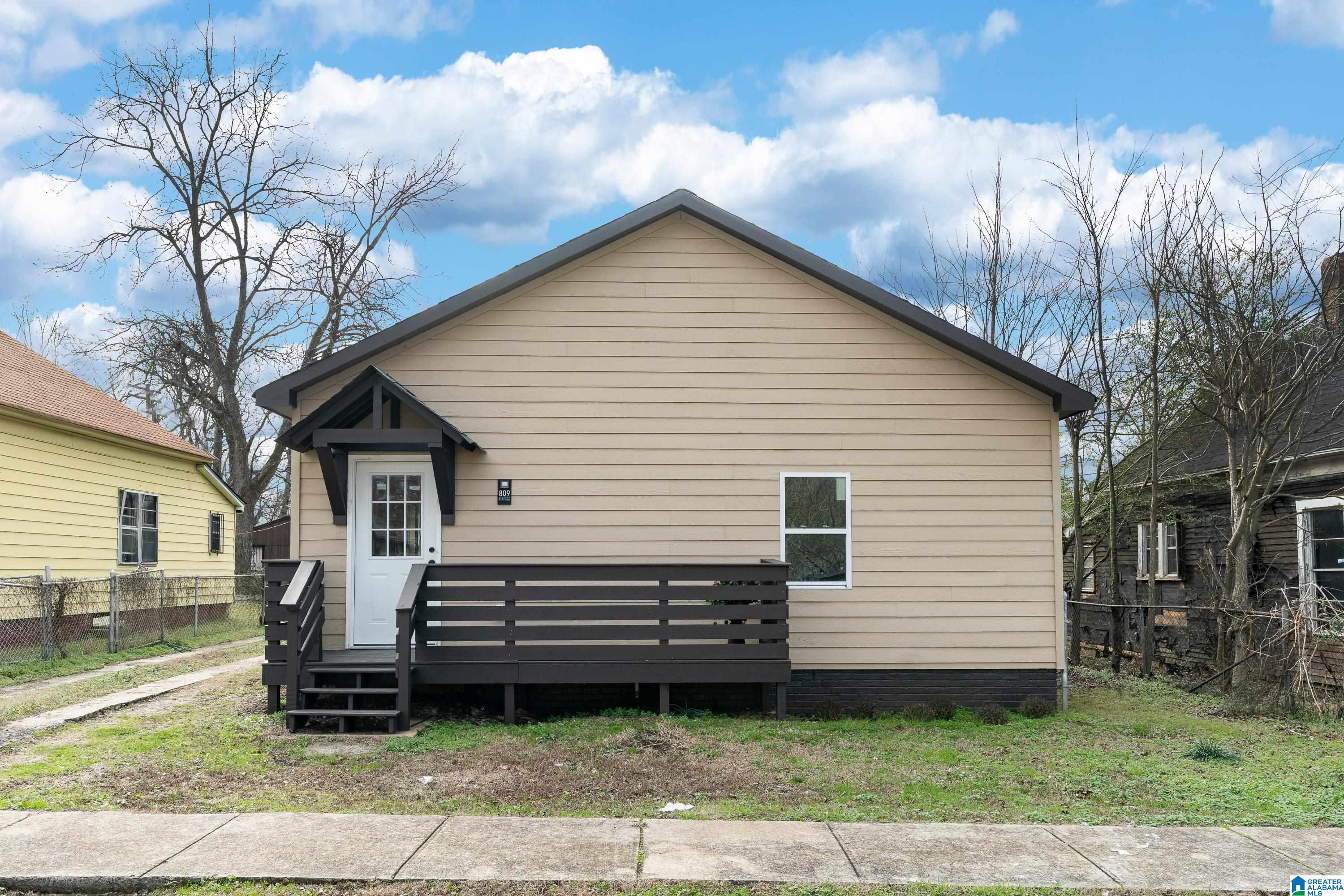 809 6th Way Birmingham, AL 35214 - Photo 2 of 30