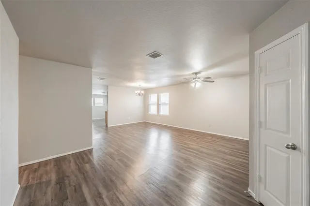 $315,000 | 900 Grant Street, Burleson, TX 76028