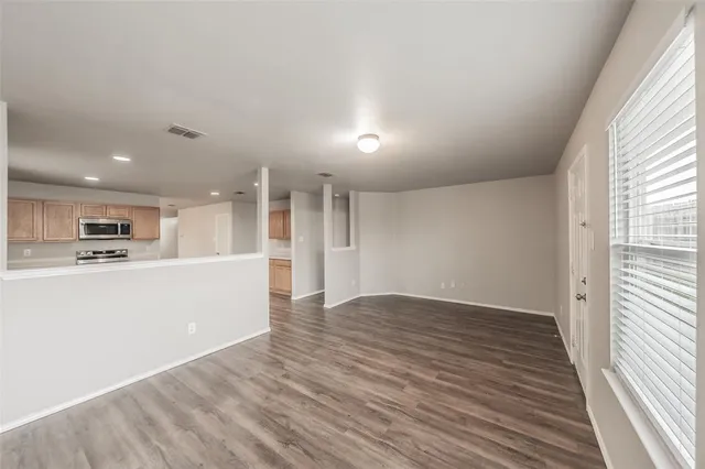 $315,000 | 900 Grant Street, Burleson, TX 76028