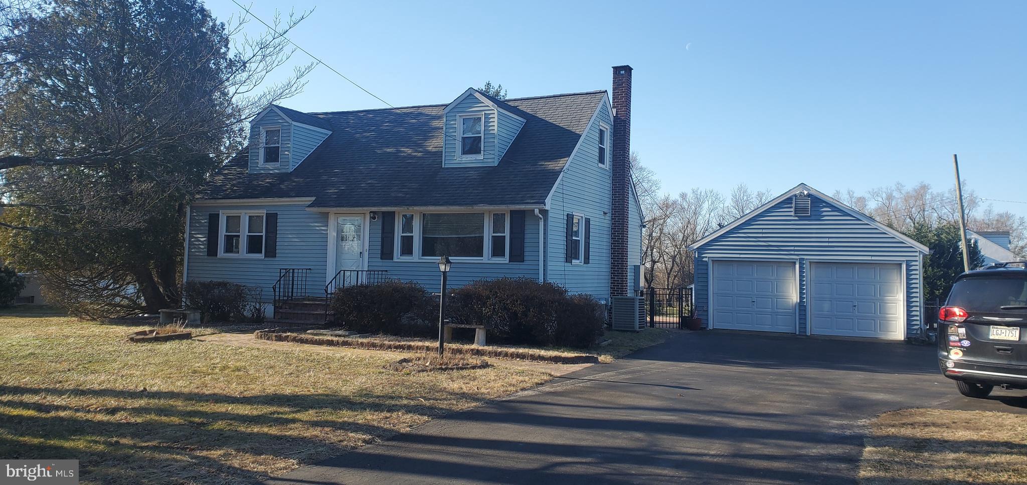 165 Durham Road Newtown, PA 18940 - Photo 3 of 63