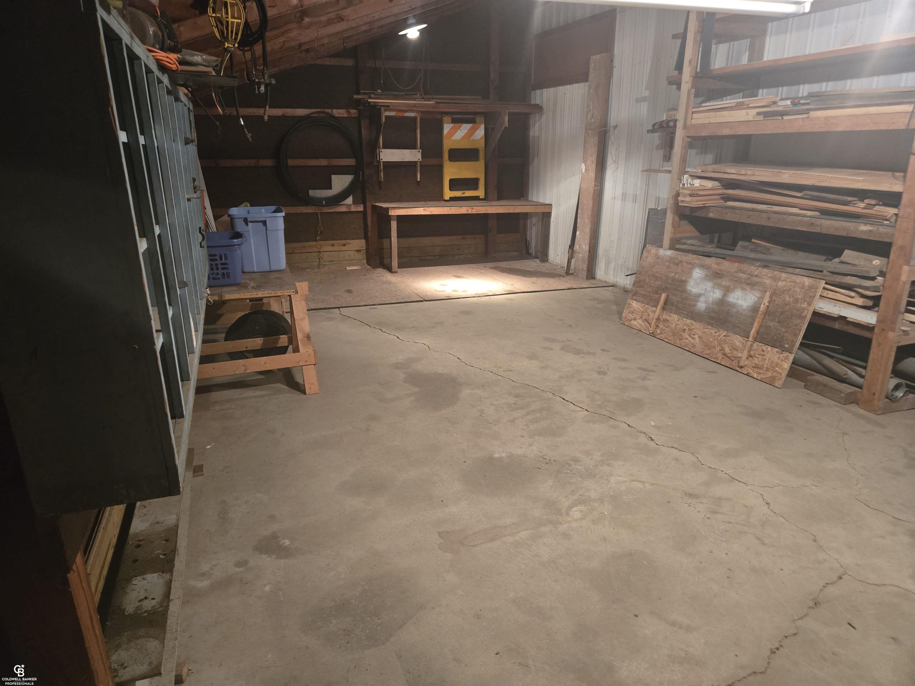 8045 Duquette Road Yale, MI 48097 - Photo 38 of 47