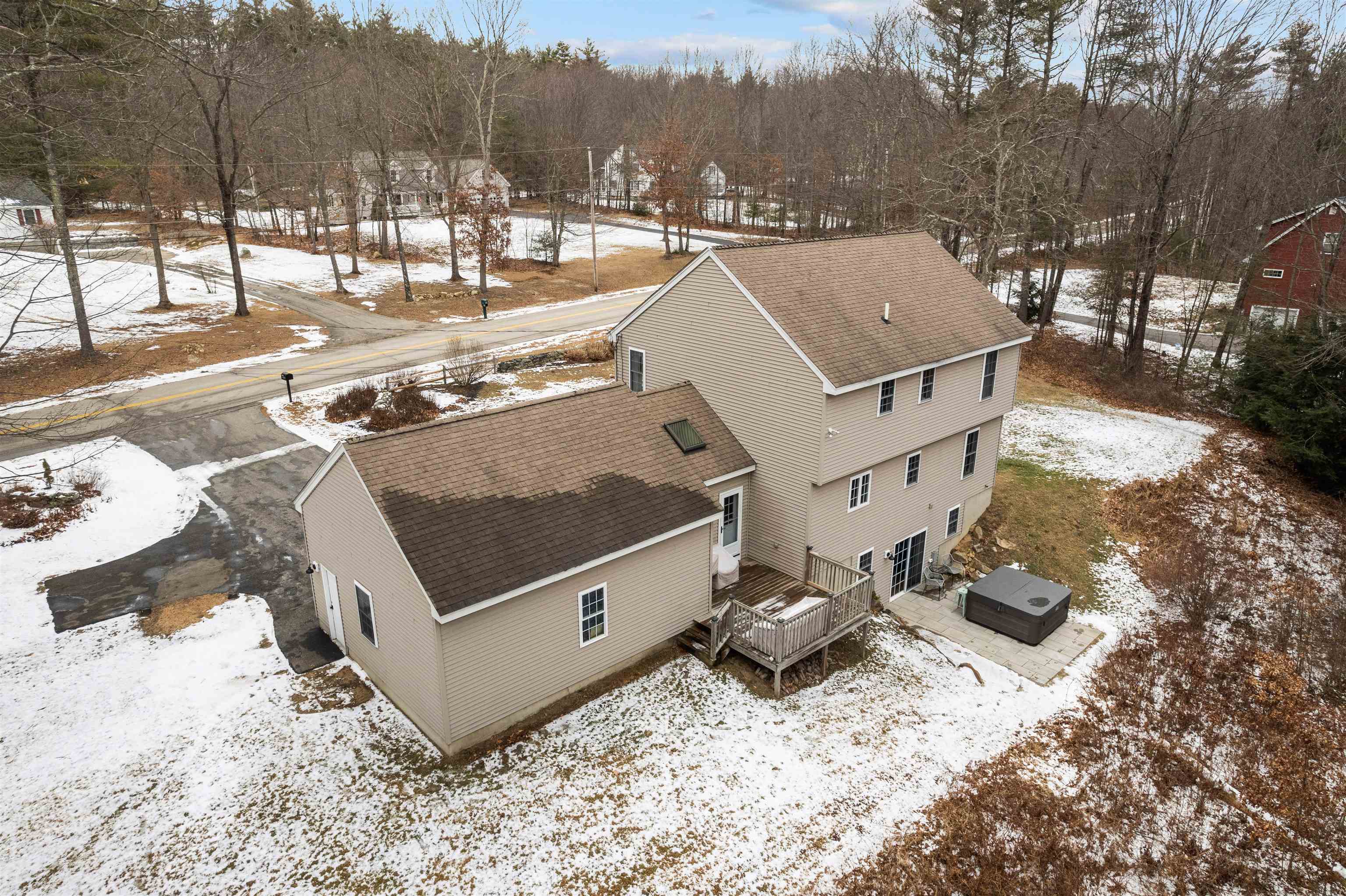 21 Quail Drive Rochester, NH 03867 - Photo 2 of 51