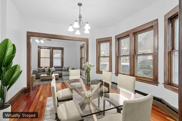 $2,795 | 1826 Franklin Avenue Southeast, Minneapolis, MN 55414