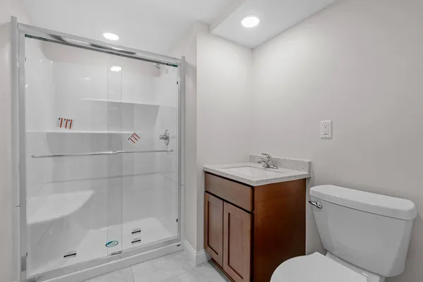 $2,795 | 1826 Franklin Avenue Southeast, Minneapolis, MN 55414