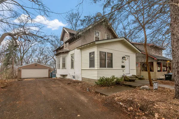 $2,795 | 1826 Franklin Avenue Southeast, Minneapolis, MN 55414