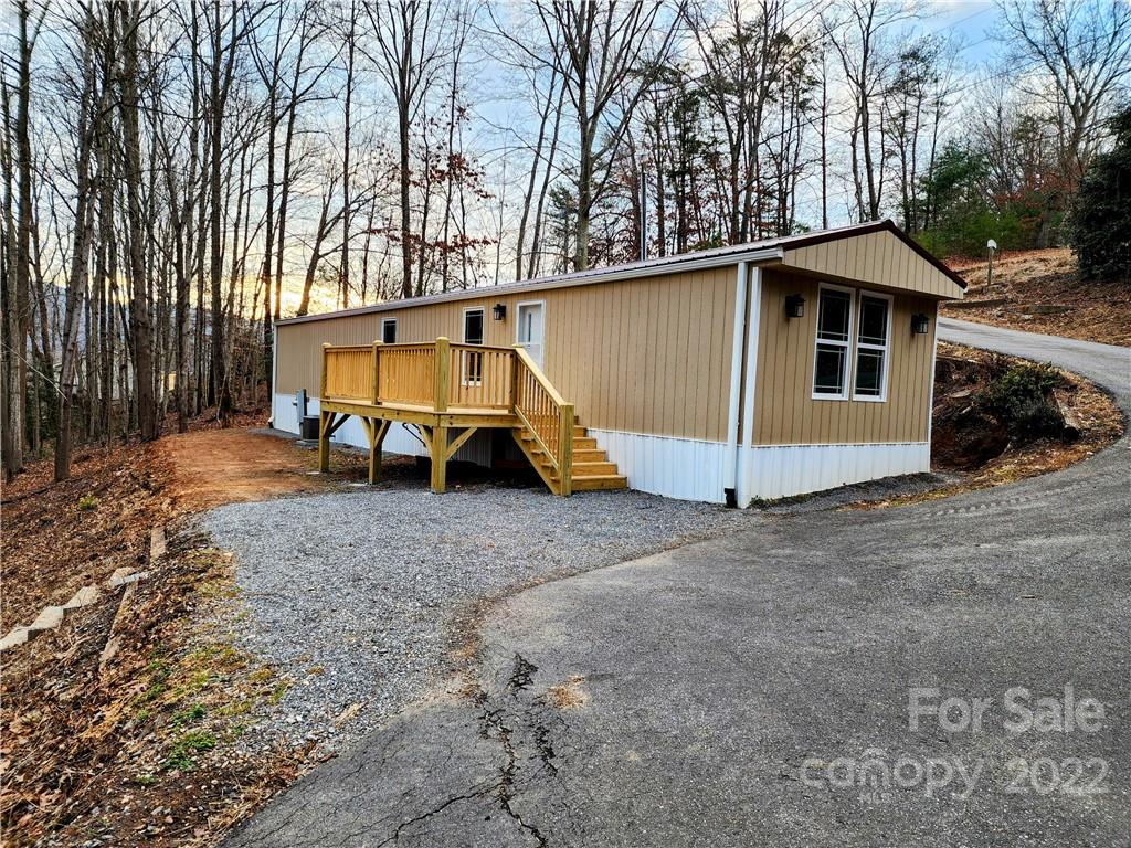 134 Red Road Swannanoa, NC 28778 - Photo 1 of 18 Gallery Image 1