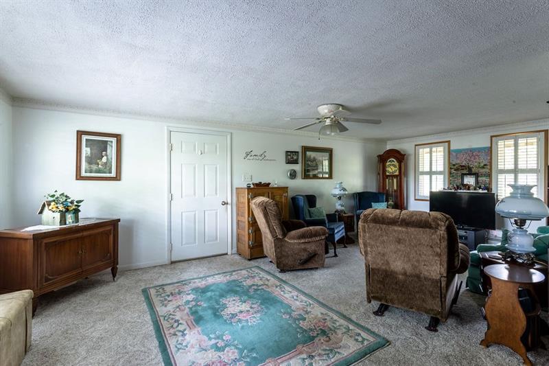 111 Foxglove Road Baden, PA 15005 - Photo 21 of 24