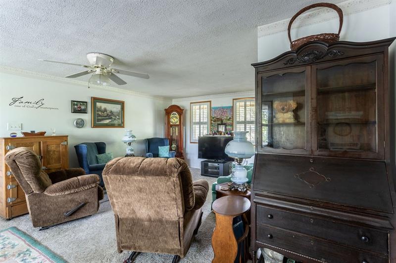111 Foxglove Road Baden, PA 15005 - Photo 23 of 24