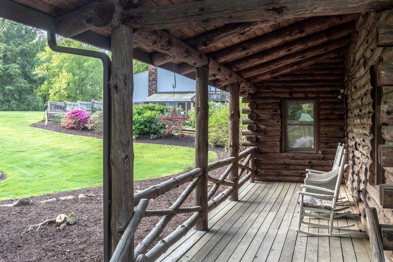 111 Foxglove Road Baden, PA 15005 - Photo 6 of 24
