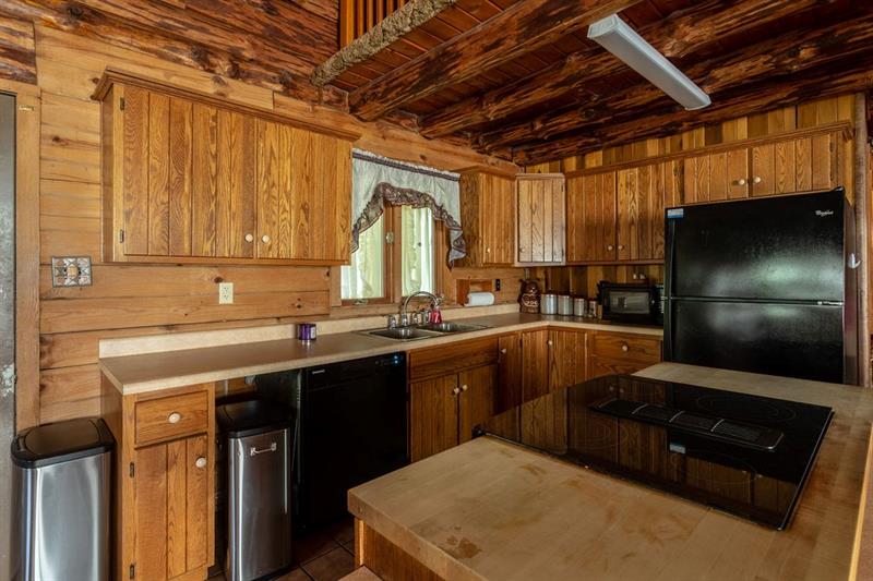 111 Foxglove Road Baden, PA 15005 - Photo 7 of 24