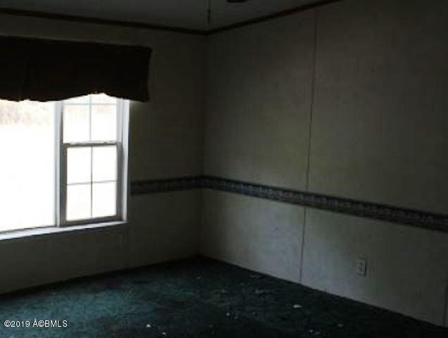 57 Rugrack Road Beaufort, SC 29906 - Photo 3 of 6 1