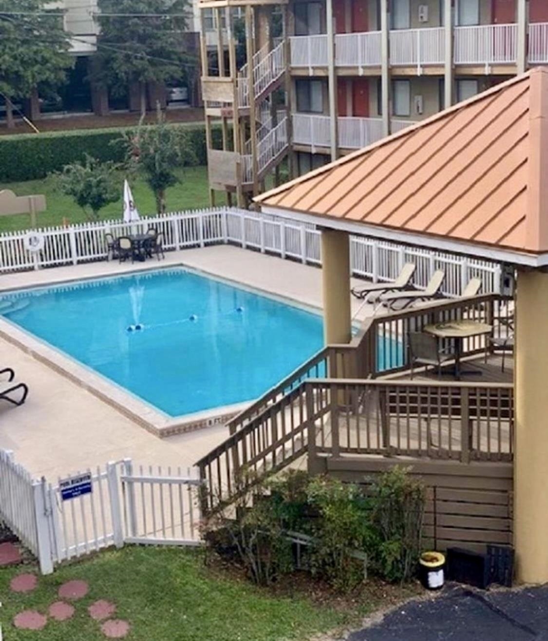 253 Hayden Road, Unit 259 Tallahassee, FL 32304 - Photo 4 of 4 Gallery Image 4