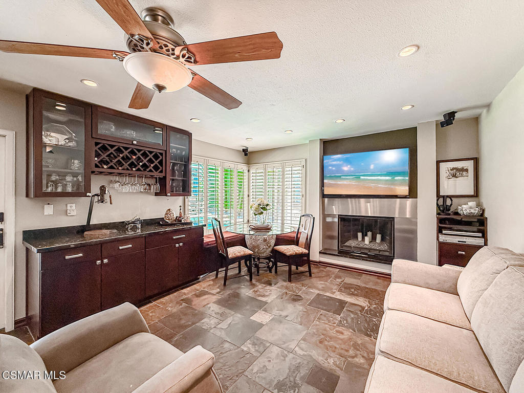 3029 Bianca Circle Simi Valley, CA 93063 - Photo 26 of 72