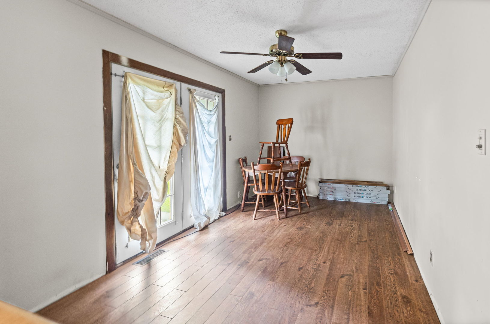 6 Edgebrook Street Centralia, IL 62801 - Photo 12 of 32