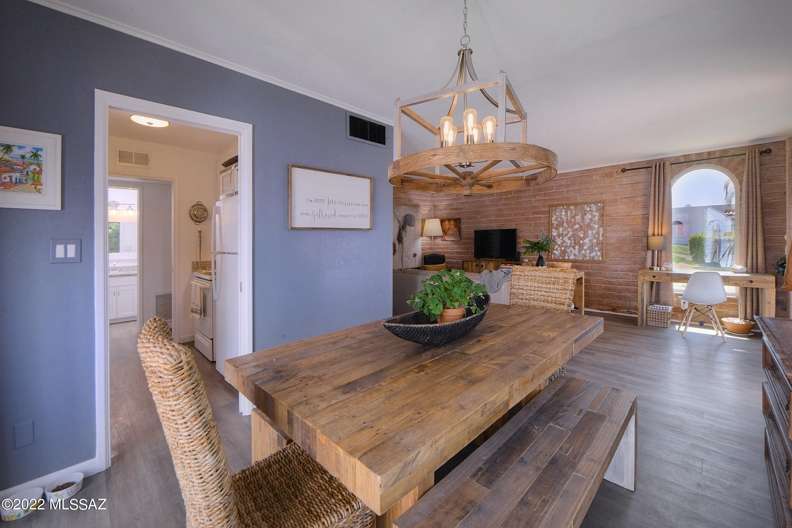 664 West Roller Coaster Road Tucson, AZ 85704 - Photo 1 of 41 Gallery Image 1