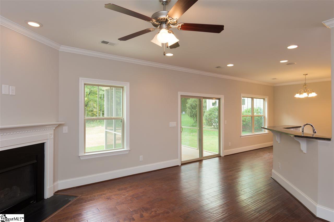 22 Donemere Way Fountain Inn, SC 29644 - Photo 3 of 18