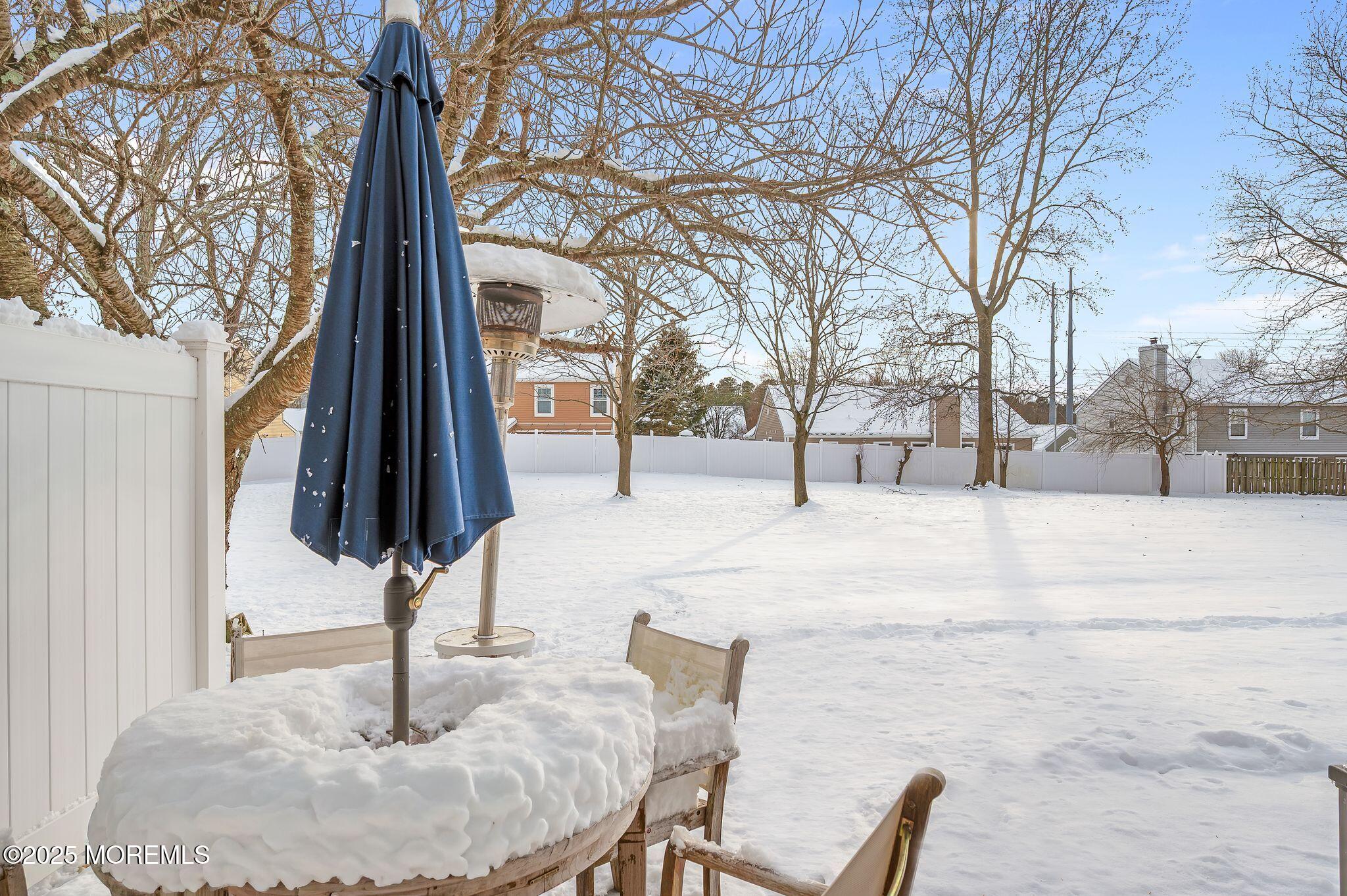 33 South Pointe Circle Tinton Falls, NJ 07753 - Photo 13 of 31 33 26