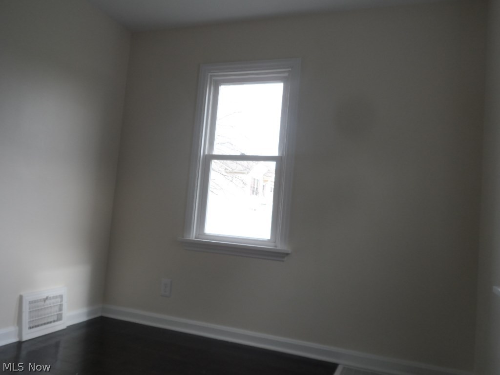 2800 Russell Road Ashtabula, OH 44004 - Photo 12 of 19