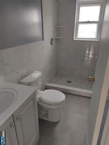 $2,100 | 64 East Madison Avenue, Unit #2, Dumont, NJ 07628