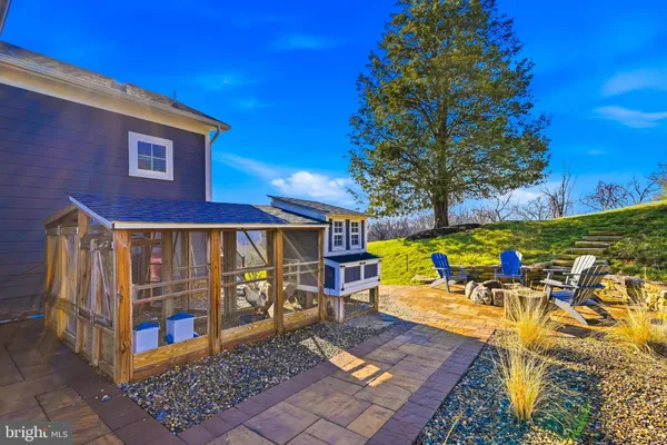 $1,750,000 | 16217 Waterford Crest Place, Paeonian Springs, VA 20129