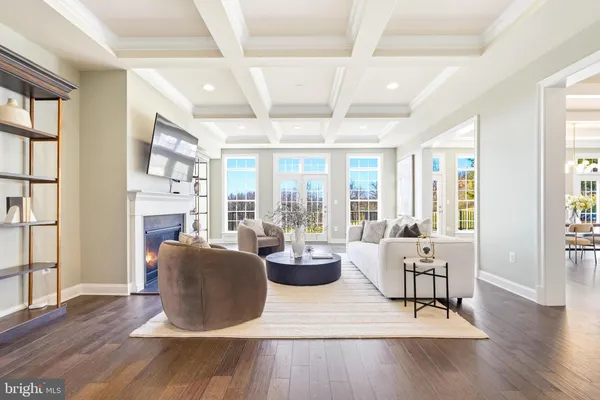 $1,750,000 | 16217 Waterford Crest Place, Paeonian Springs, VA 20129