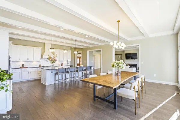 $1,750,000 | 16217 Waterford Crest Place, Paeonian Springs, VA 20129