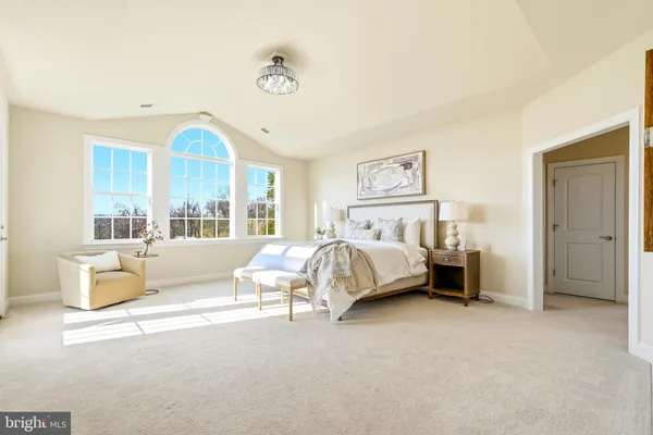 $1,750,000 | 16217 Waterford Crest Place, Paeonian Springs, VA 20129