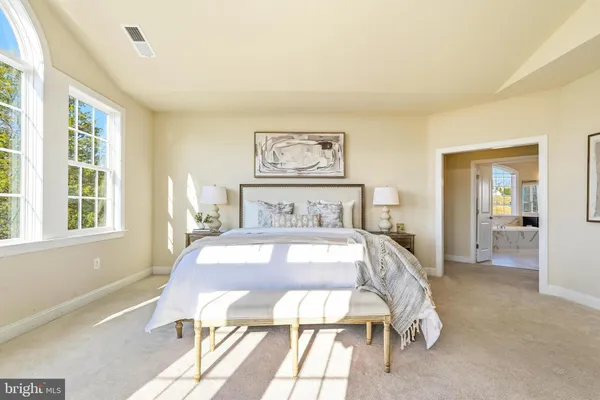 $1,750,000 | 16217 Waterford Crest Place, Paeonian Springs, VA 20129