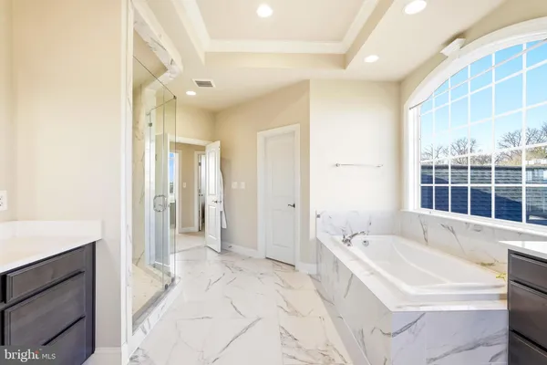 $1,750,000 | 16217 Waterford Crest Place, Paeonian Springs, VA 20129