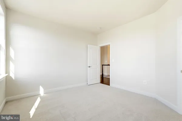 $1,750,000 | 16217 Waterford Crest Place, Paeonian Springs, VA 20129