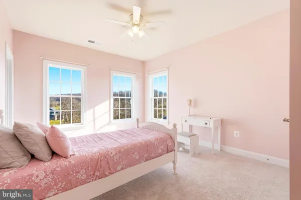 $1,750,000 | 16217 Waterford Crest Place, Paeonian Springs, VA 20129