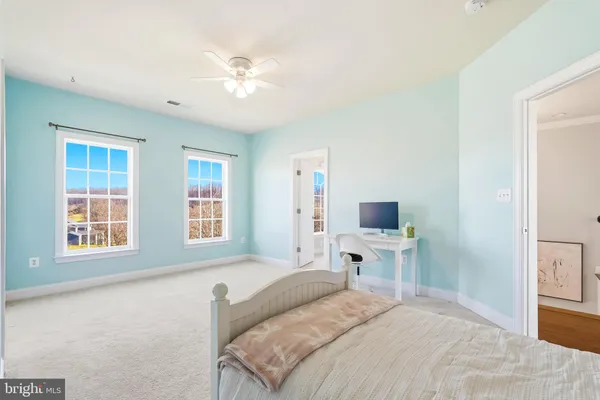 $1,750,000 | 16217 Waterford Crest Place, Paeonian Springs, VA 20129