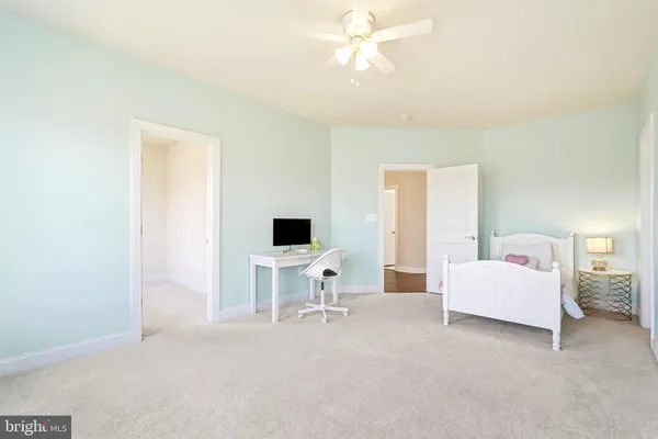 $1,750,000 | 16217 Waterford Crest Place, Paeonian Springs, VA 20129