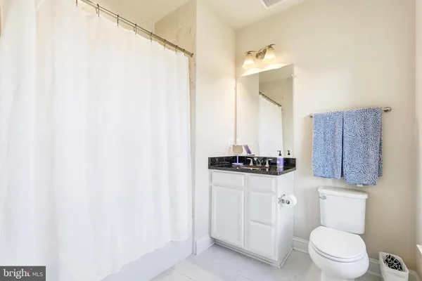 $1,750,000 | 16217 Waterford Crest Place, Paeonian Springs, VA 20129