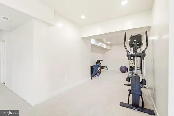 $1,750,000 | 16217 Waterford Crest Place, Paeonian Springs, VA 20129