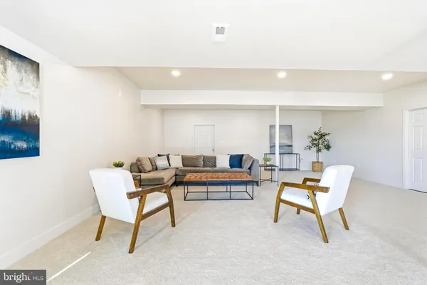 $1,750,000 | 16217 Waterford Crest Place, Paeonian Springs, VA 20129