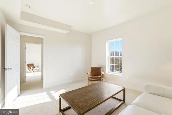 $1,750,000 | 16217 Waterford Crest Place, Paeonian Springs, VA 20129