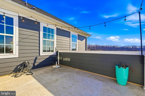 $1,750,000 | 16217 Waterford Crest Place, Paeonian Springs, VA 20129