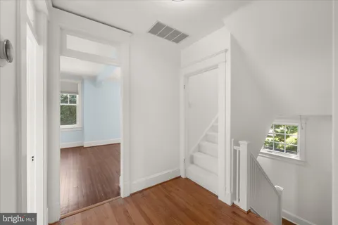 $1,050,000 | 3810 Dresden Street, Kensington, MD 20895