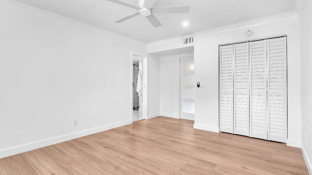 5540 Coach House Circle, Unit D Boca Raton, FL 33486 - Photo 33 of 36 32