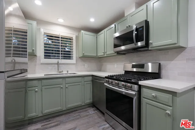 $9,500,000 | 483 Sturtevant Drive, Sierra Madre, CA 91024