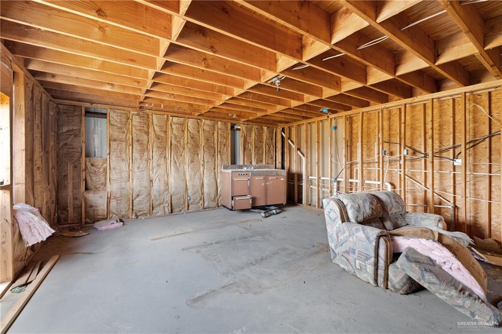 10612 North Ware Road McAllen, TX 78504 - Photo 10 of 20 a view of livingroom with furniture