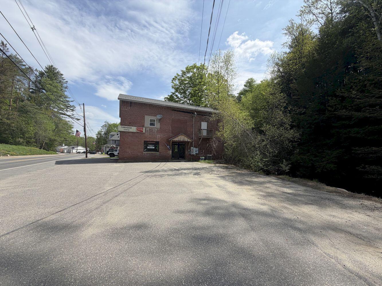 525 Main Street Wilton, ME 04294 - Photo 6 of 25 IMG_1232_result